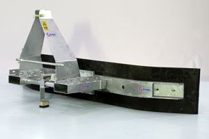 Cat 1 Tractor rubbeschuiven kopen? | Qmac Quality Machines