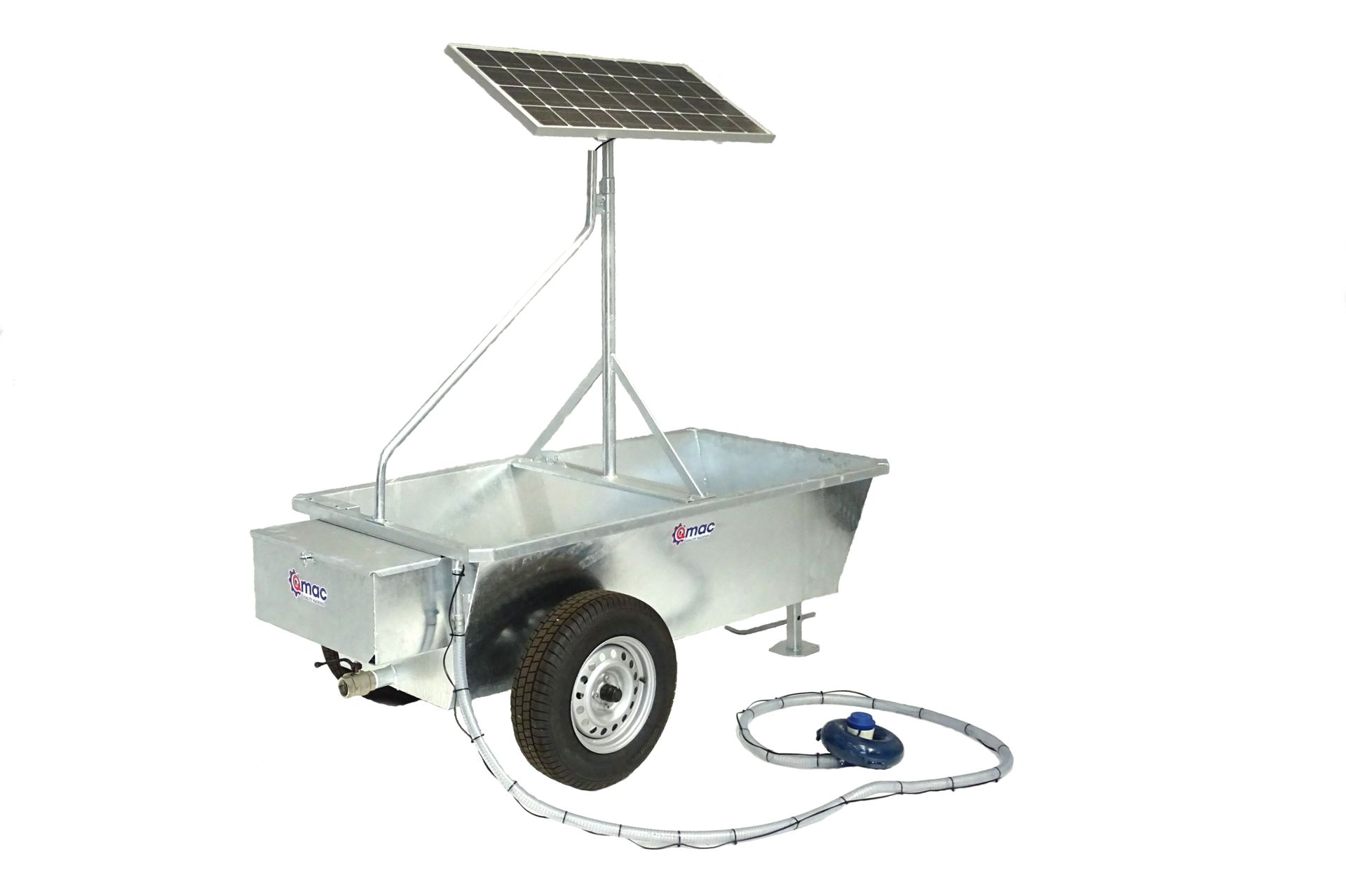 QMAC ZONNEDRINKBAK 900 L - GROOTVEE | Qmac Quality Machines